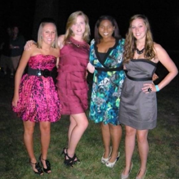 Size 4 Bubble Dress - Picture 6 of 6